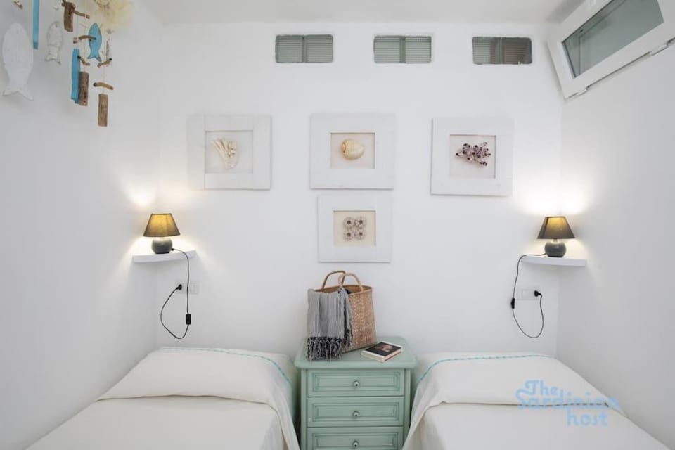 I quadri dell'onda-Porto Rotondo free parking House in Porto Rotondo