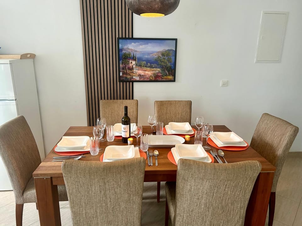 Modern and spacious 3-bedroom apartment with balcony & garden near beach Apartment in Primorje-Gorski Kotar County