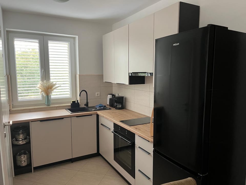 Modern and spacious 3-bedroom apartment with balcony & garden near beach Apartment in Primorje-Gorski Kotar County