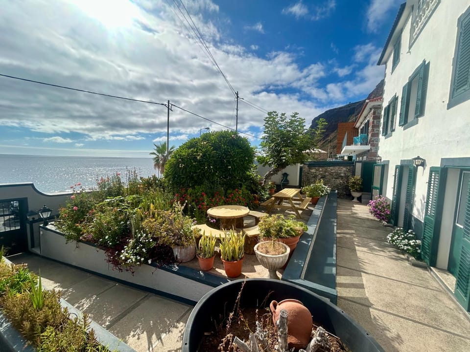 Property building, View (from property/room), Garden view, Sea view