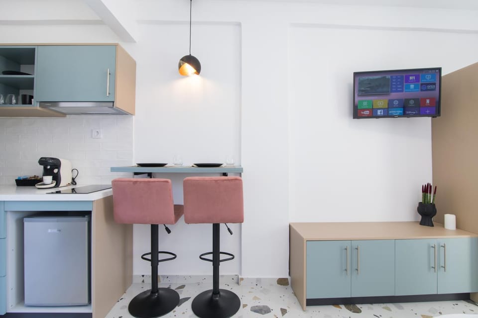 TV and multimedia, Kitchen or kitchenette