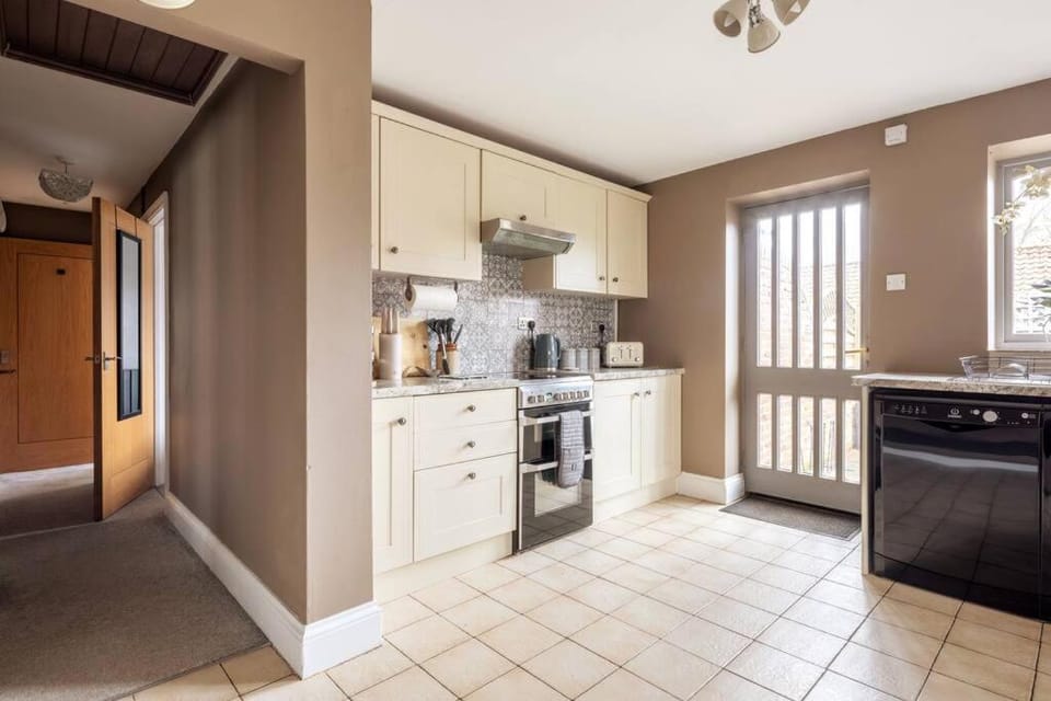 The Cart Lodge - relaxing rural spa break House in Breckland District