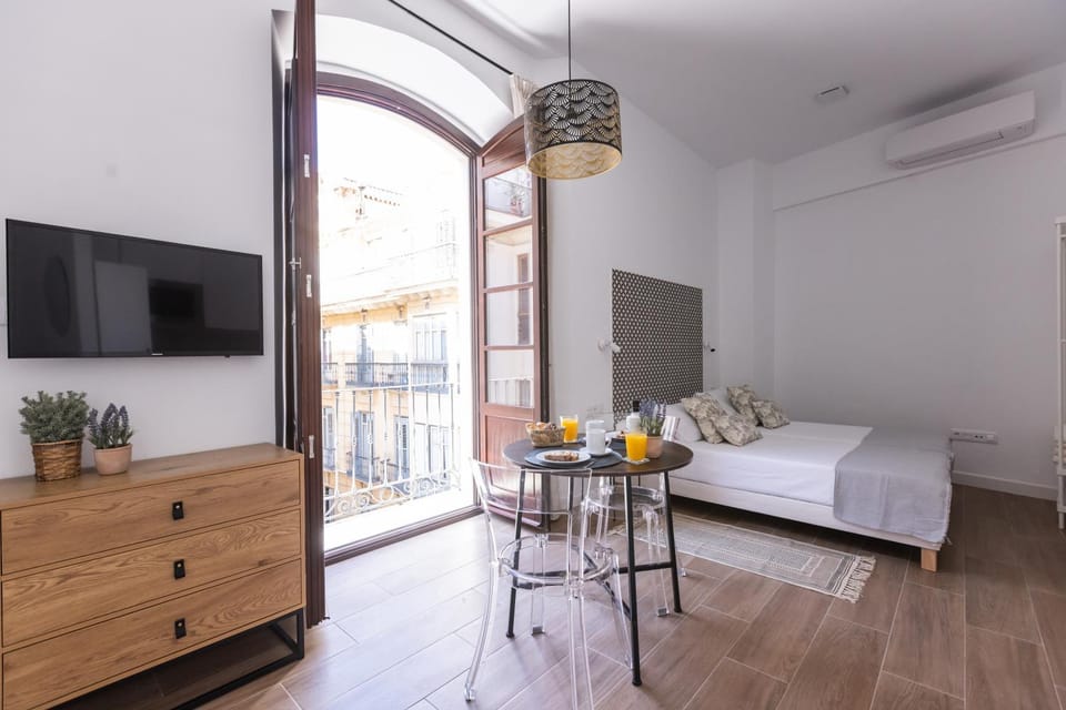 Living room, Photo of the whole room, Seating area, Dining area, Bedroom, air conditioner