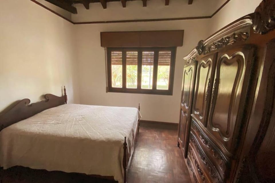 Bedroom, wardrobe