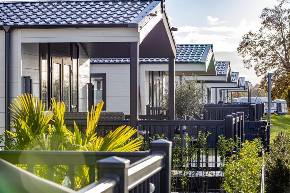 Property building, Garden