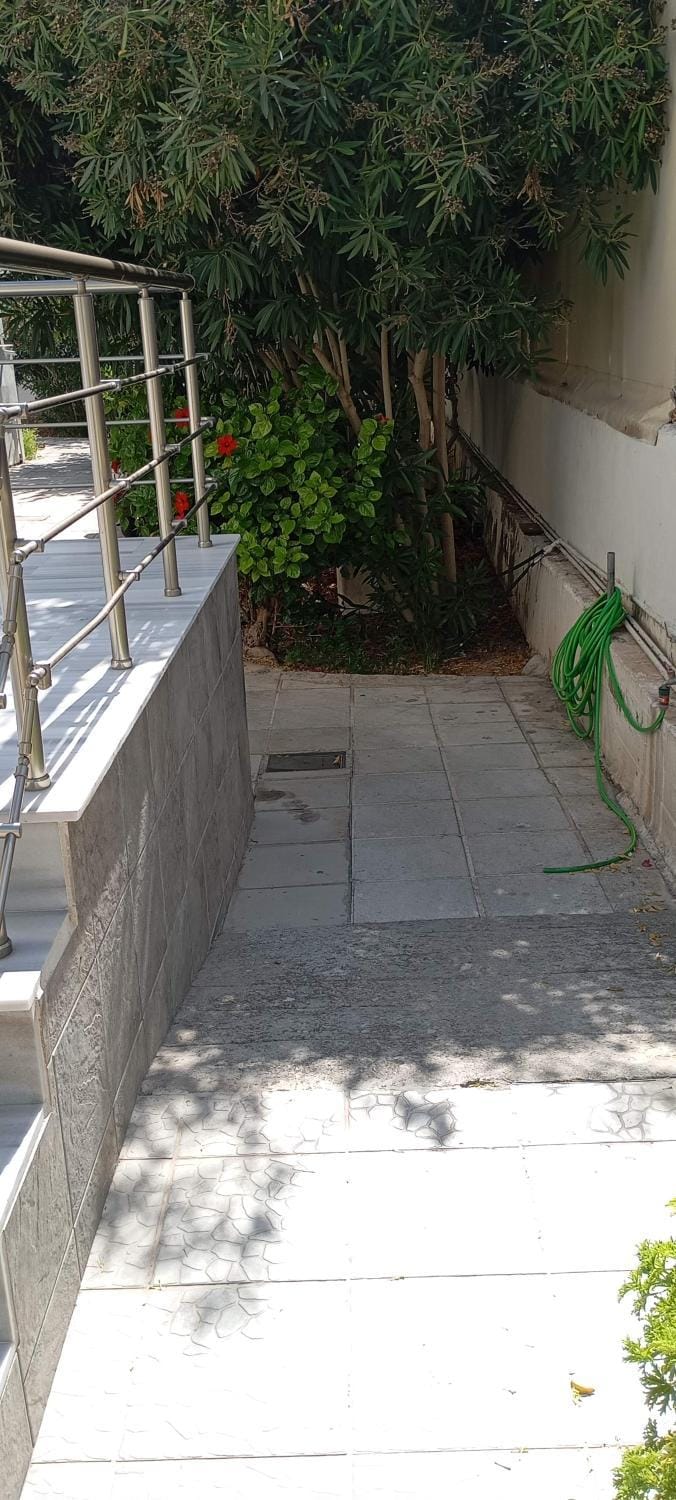 Y.M.Apartment House in Rhodes