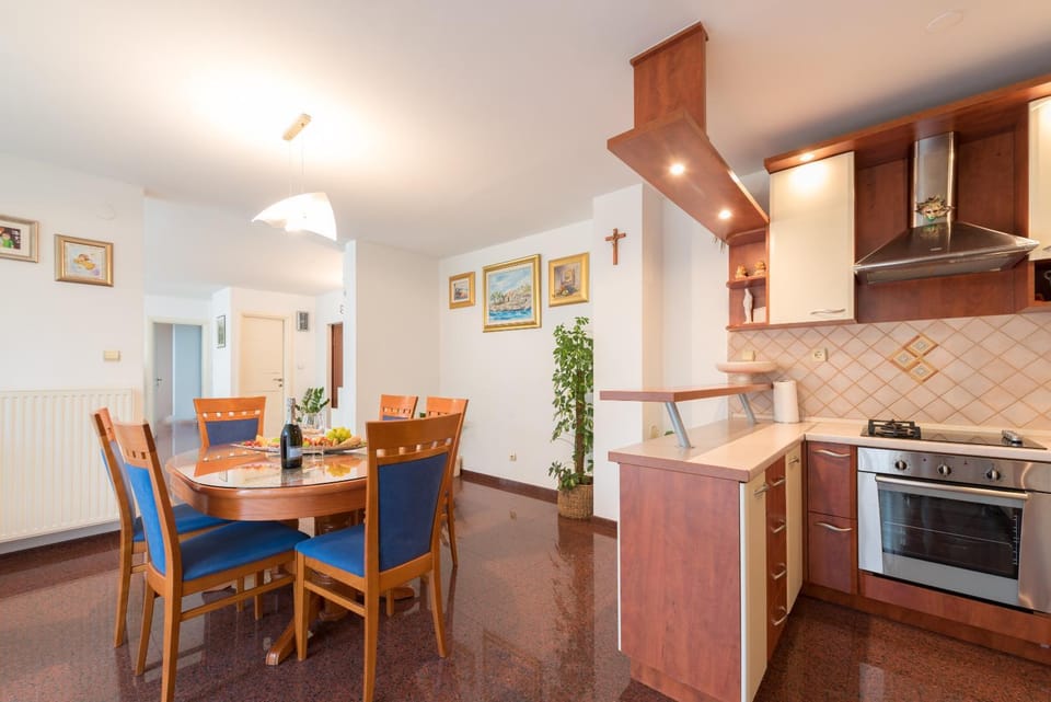 Apartment Vilea Apartment in Split