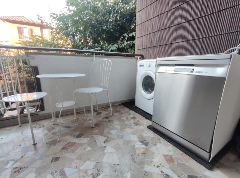 Vanity Apartment - 4 bedrooms with 4 bathrooms - AC & WIFI Apartment in Rome