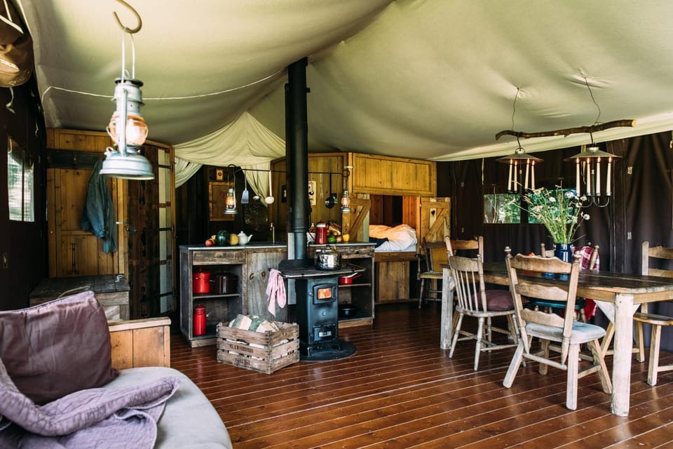 Foxglove Farm by Feather Down Luxury tent in England