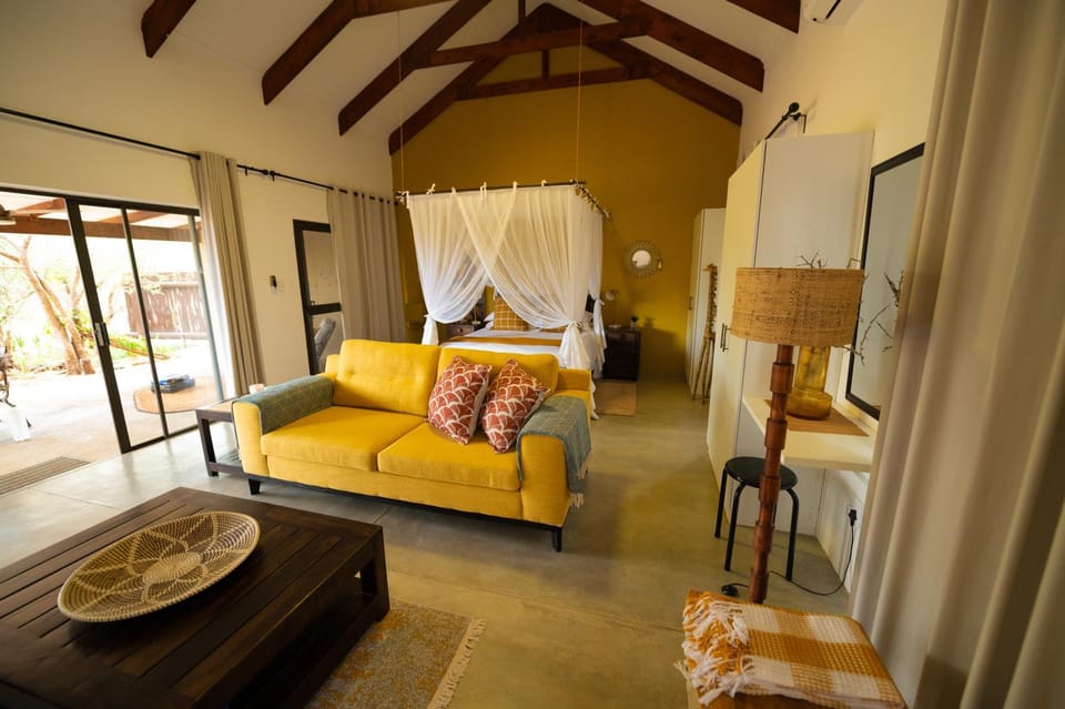 Oriole Bush Cottage Apartment in South Africa