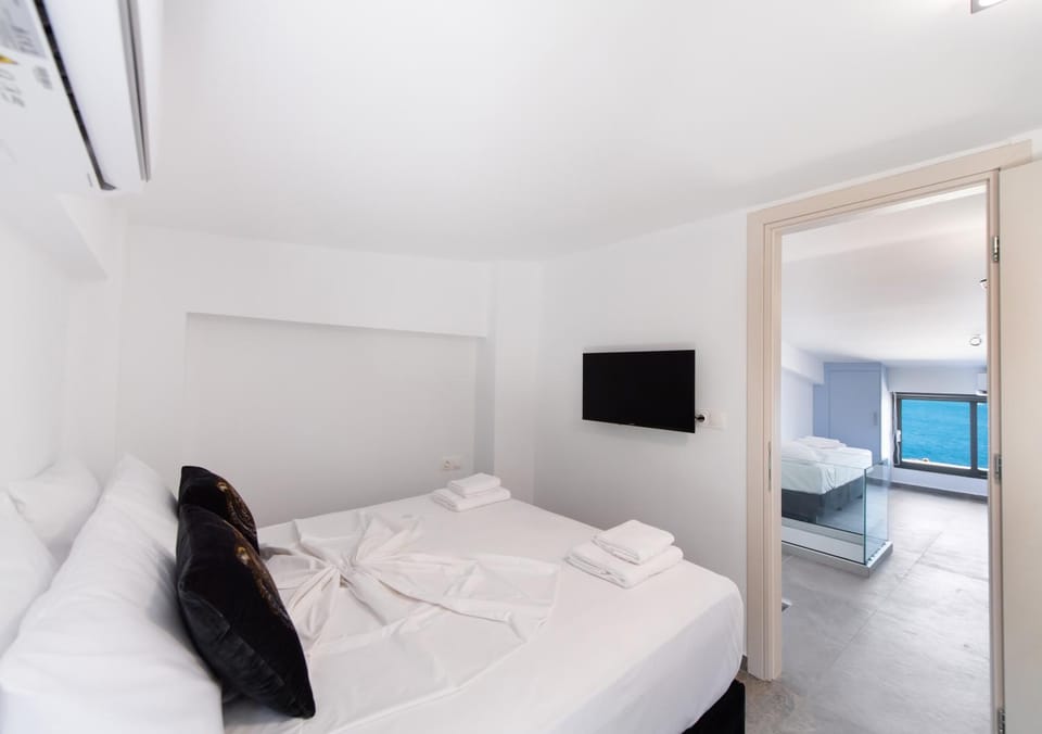 TV and multimedia, Bedroom