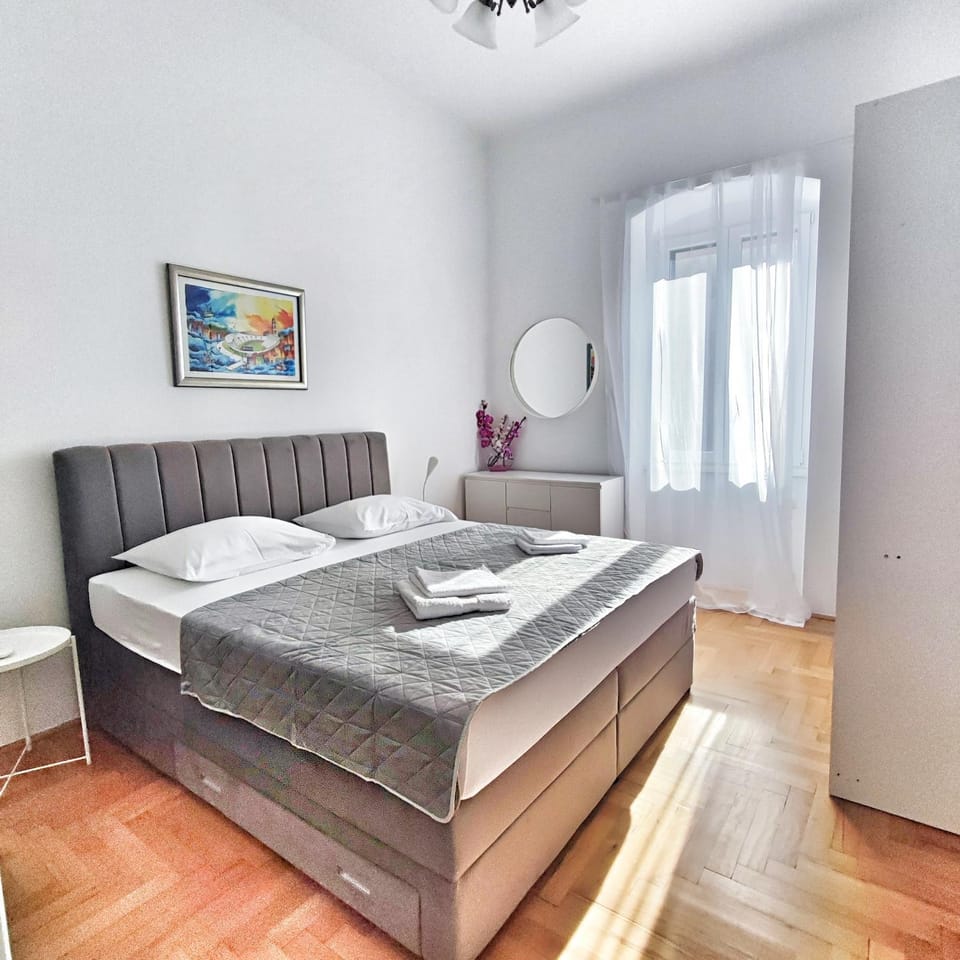 Apartment Anamarija-Bačvice Apartment in Split