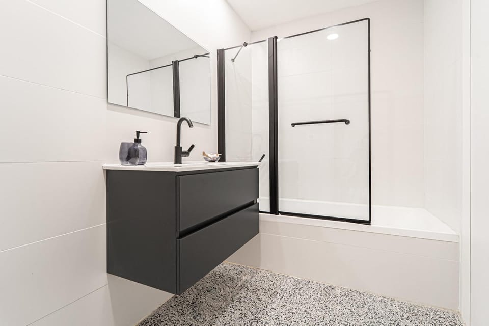 Dreamy 1Bdr Sanctuary In The Heart Of Jerusalem House in Jerusalem