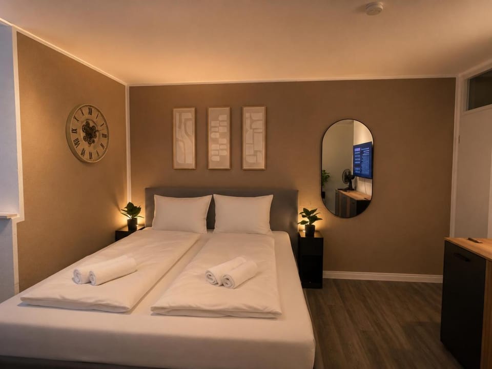 NUJU Rentals - Modernes Studio Apartment mit Parkplatz Apartment in Bielefeld