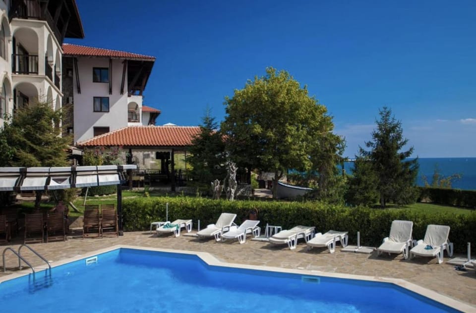Property building, Pool view, sunbed