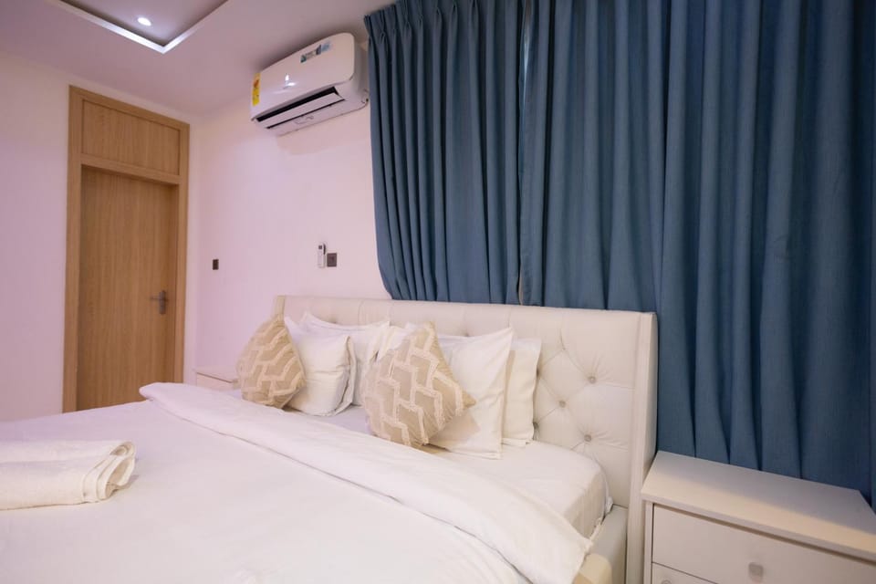 Executive Studio Apartment, East Airport Apartment in Accra