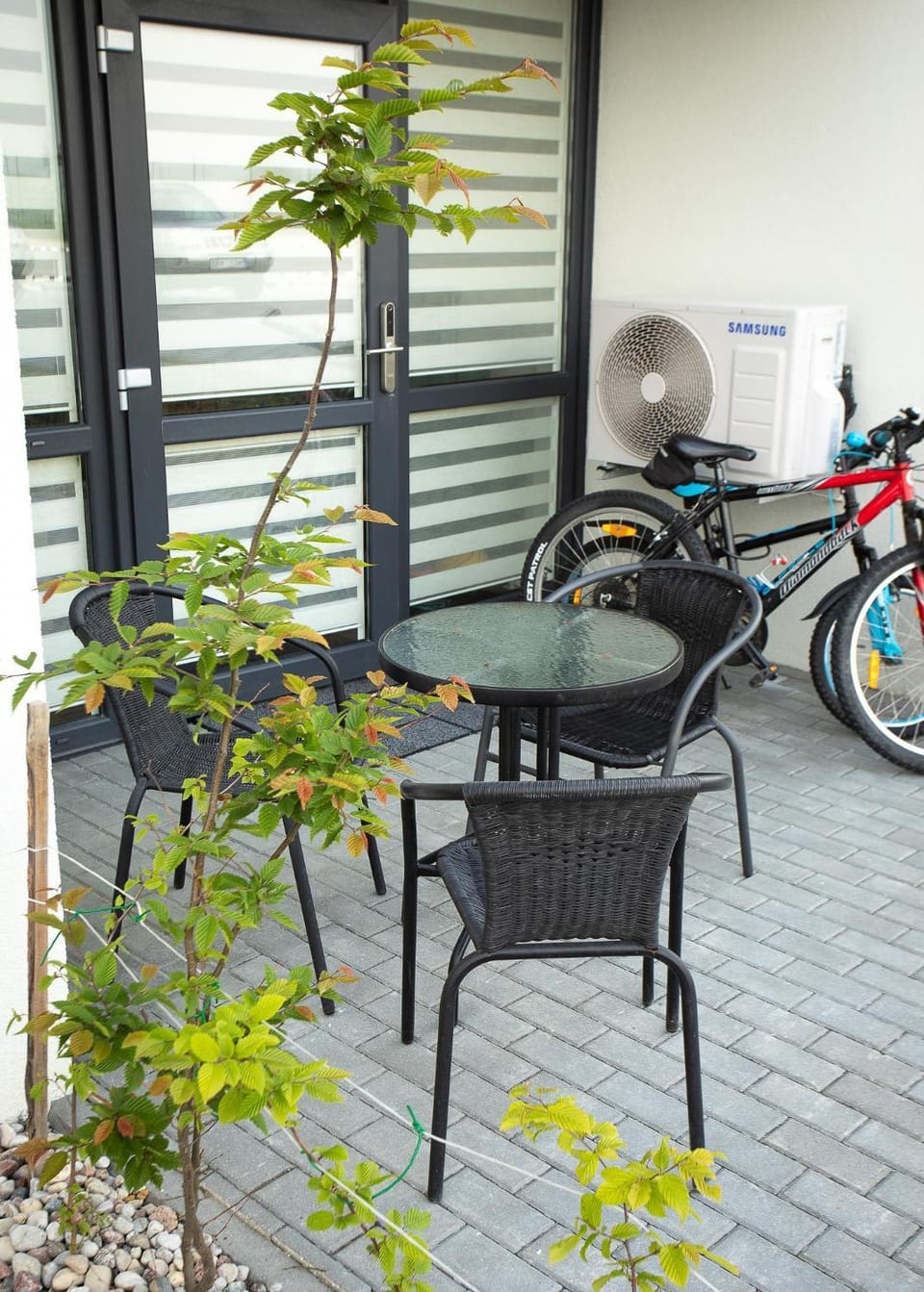 Patio, Balcony/Terrace, Dining area, Cycling
