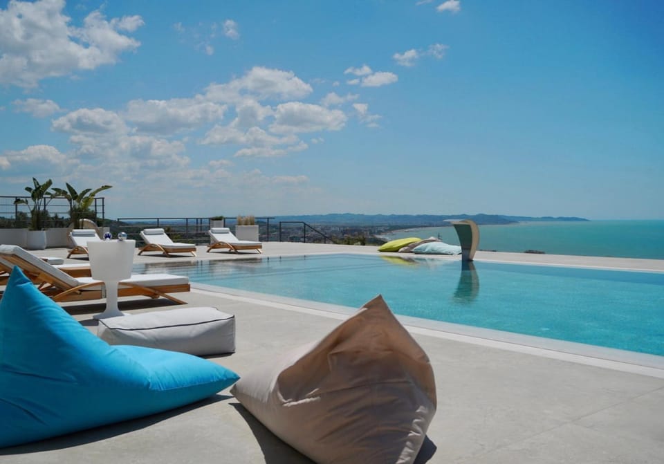 Natural landscape, Pool view, Sea view, sunbed