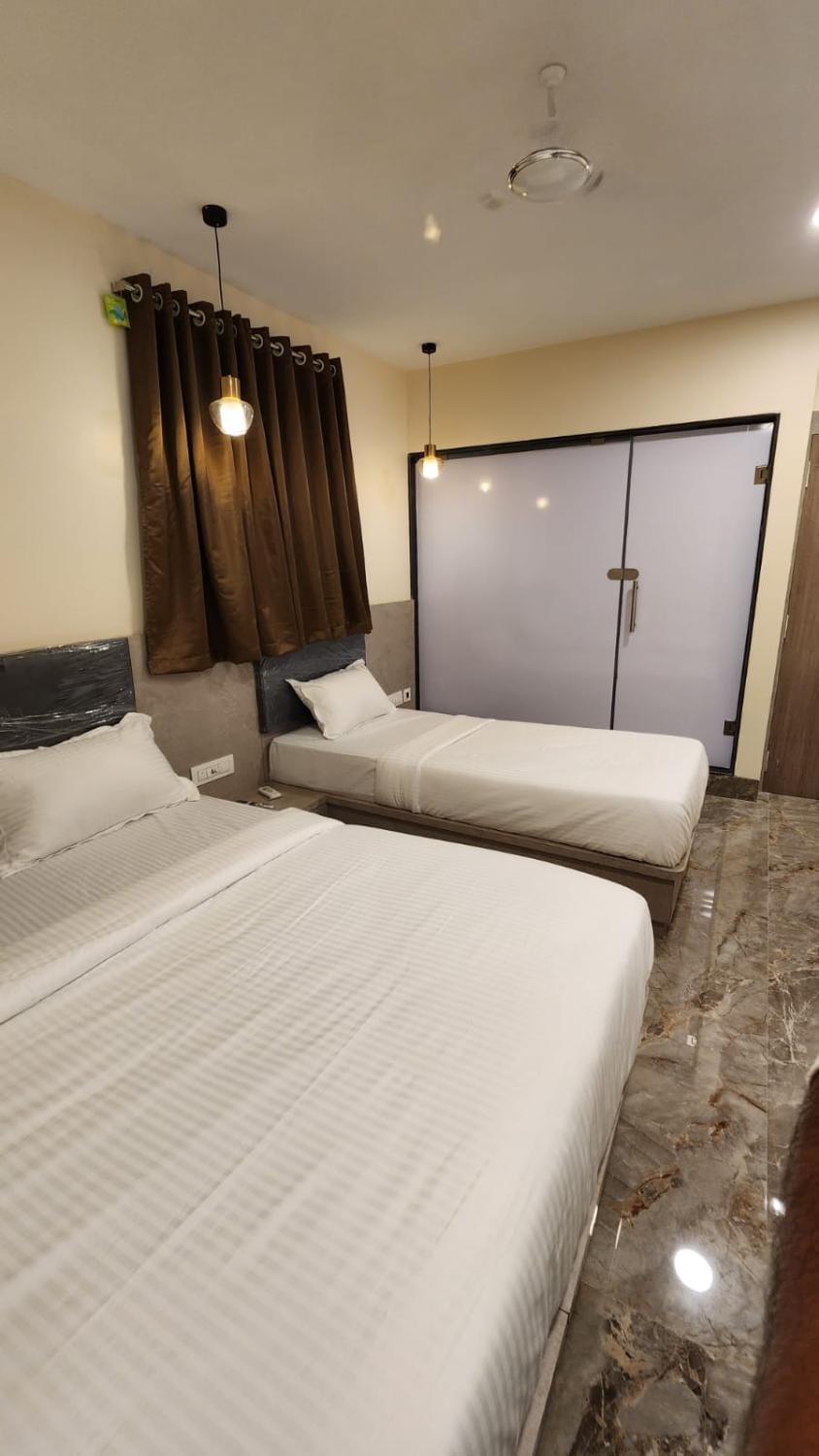 Peace International Hotel in Mumbai