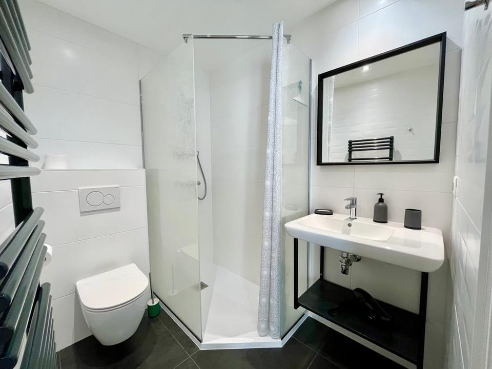 Le Five Tellier - Blossom Bed and Breakfast in Reims