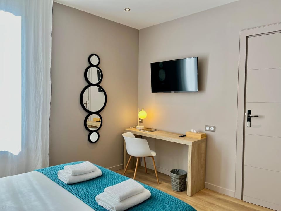 Le Five Tellier - Blossom Bed and Breakfast in Reims