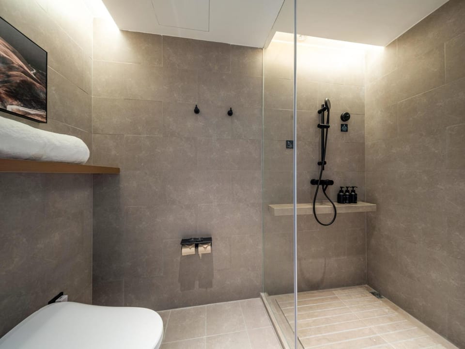 Atour Hotel Nantong Longxin Plaza Hotel in Suzhou
