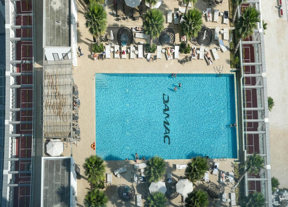 Property building, Swimming pool