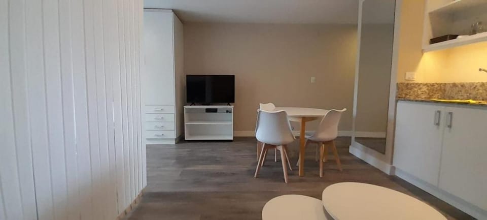 TV and multimedia, Dining area