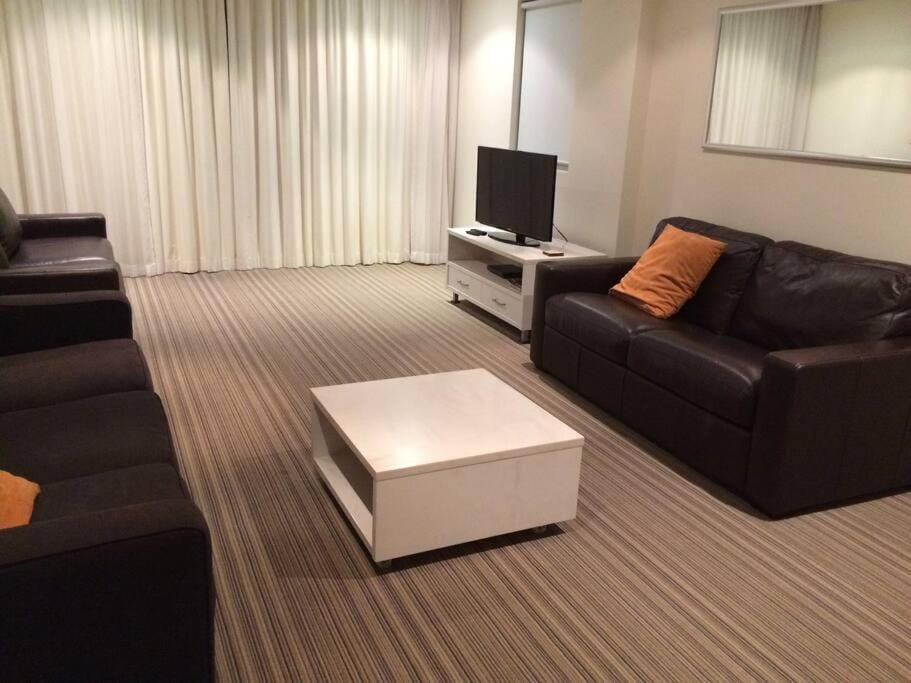 Liberty bay holiday Spacious two bedroom, two bathroom with sea views Apartment in Adelaide