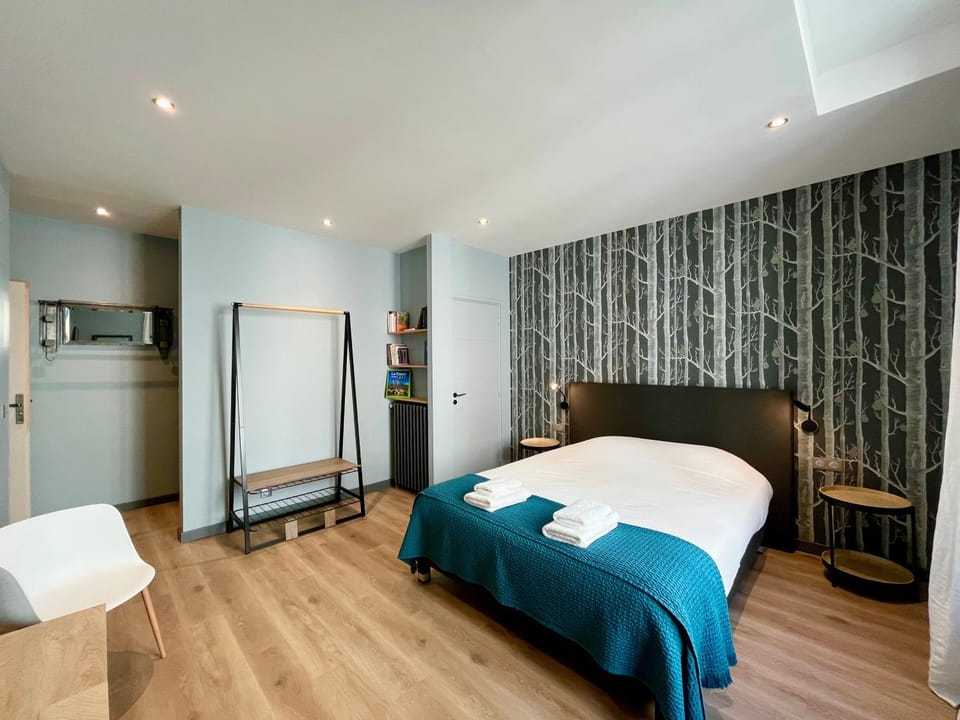 Le Five Tellier - Forest Bed and Breakfast in Reims