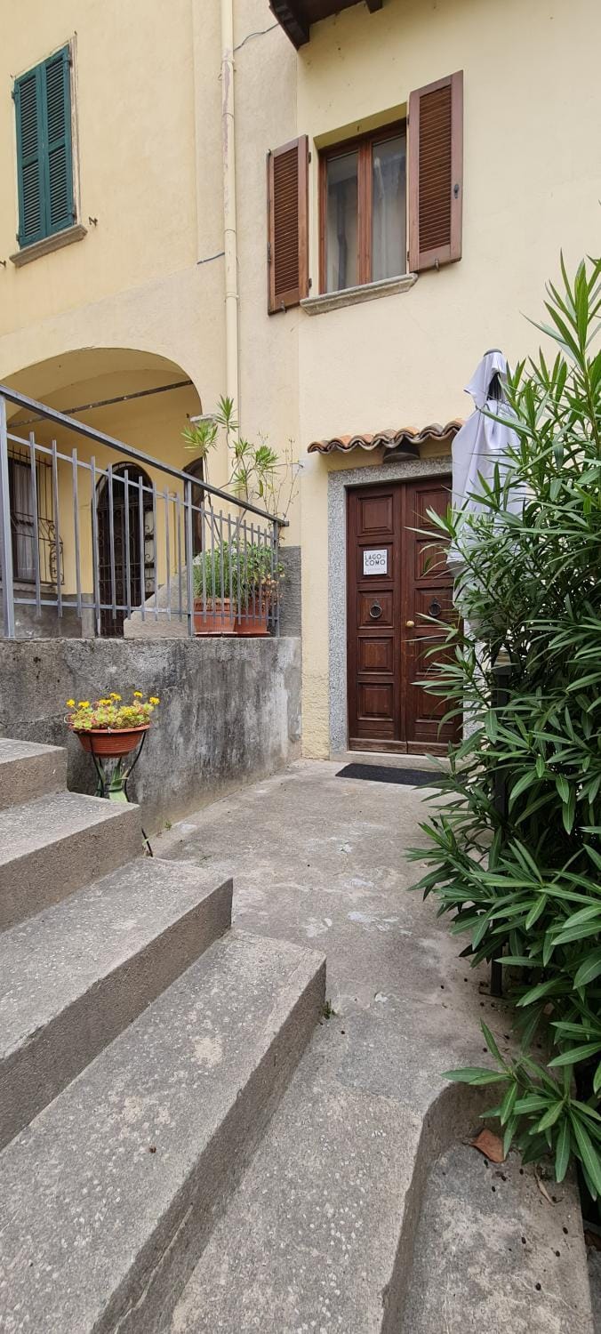 Loft - Lago di Como Apt Apartment in Menaggio