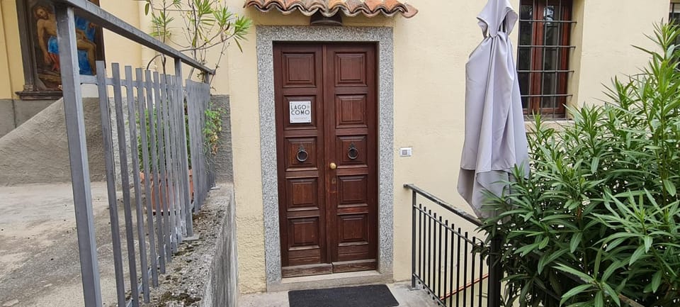 Loft - Lago di Como Apt Apartment in Menaggio