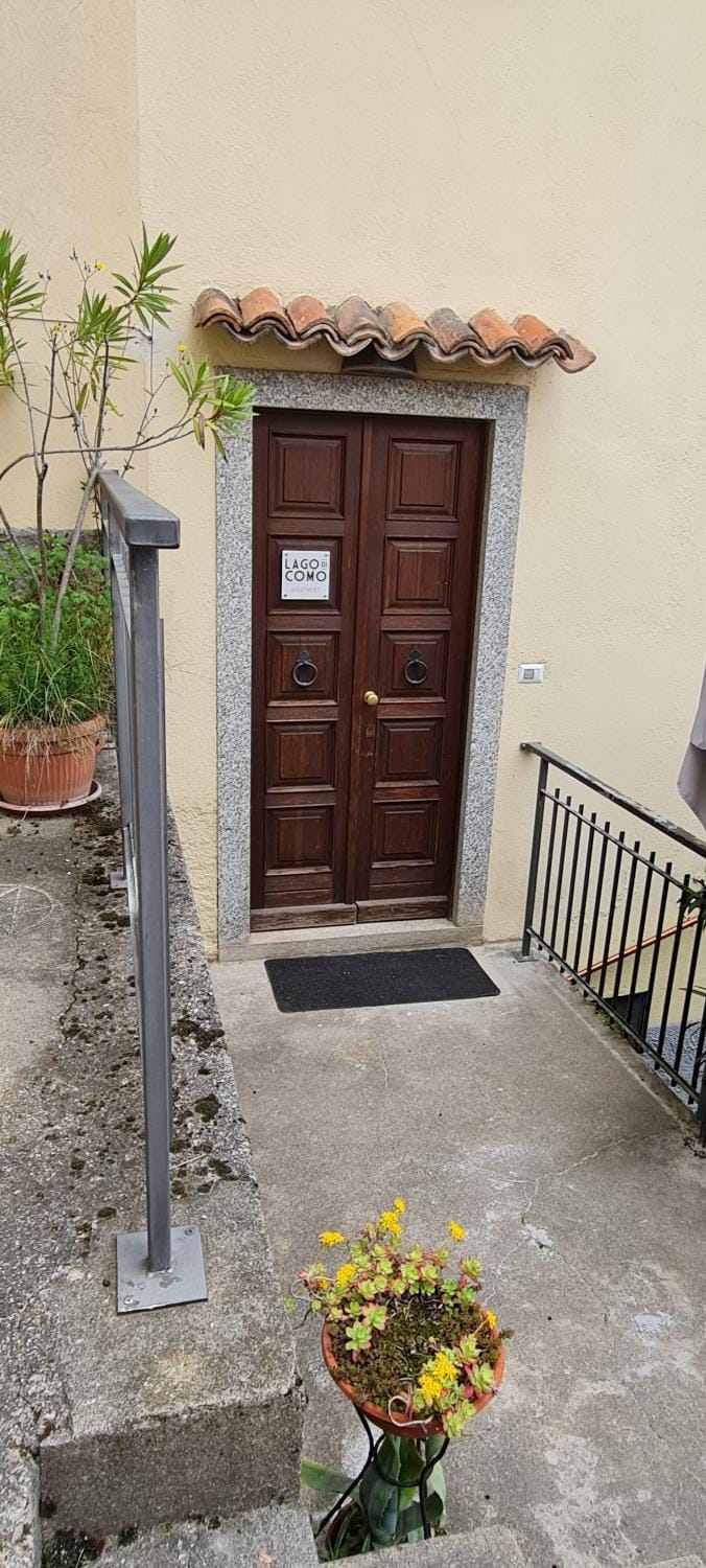Loft - Lago di Como Apt Apartment in Menaggio