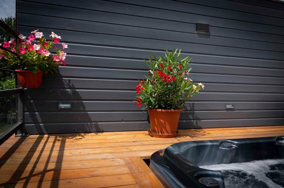 Gîte Le Berceau du Marin 4 chambres terrasse & spa Redon centre 300m House in Brittany