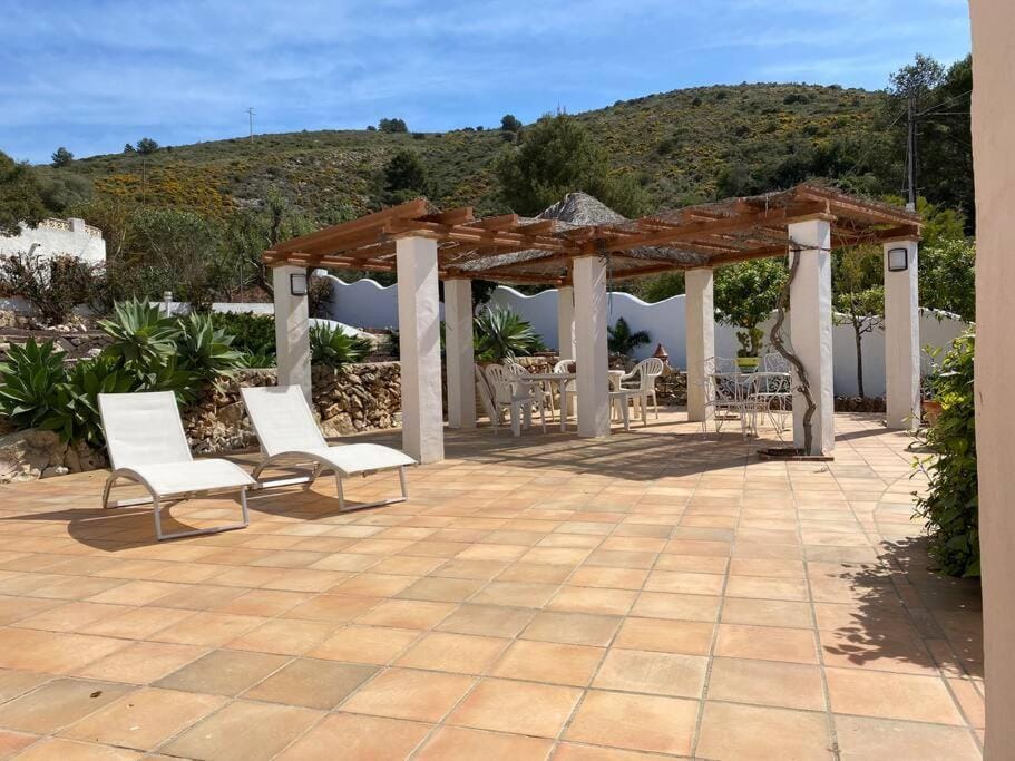 Villa del Sol - 400m walking distance from El Portet Beach House in Marina Alta