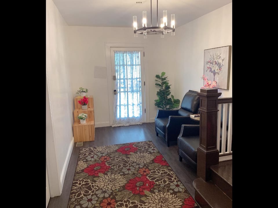 Beautiful bedroom next JHU Vacation rental in Baltimore