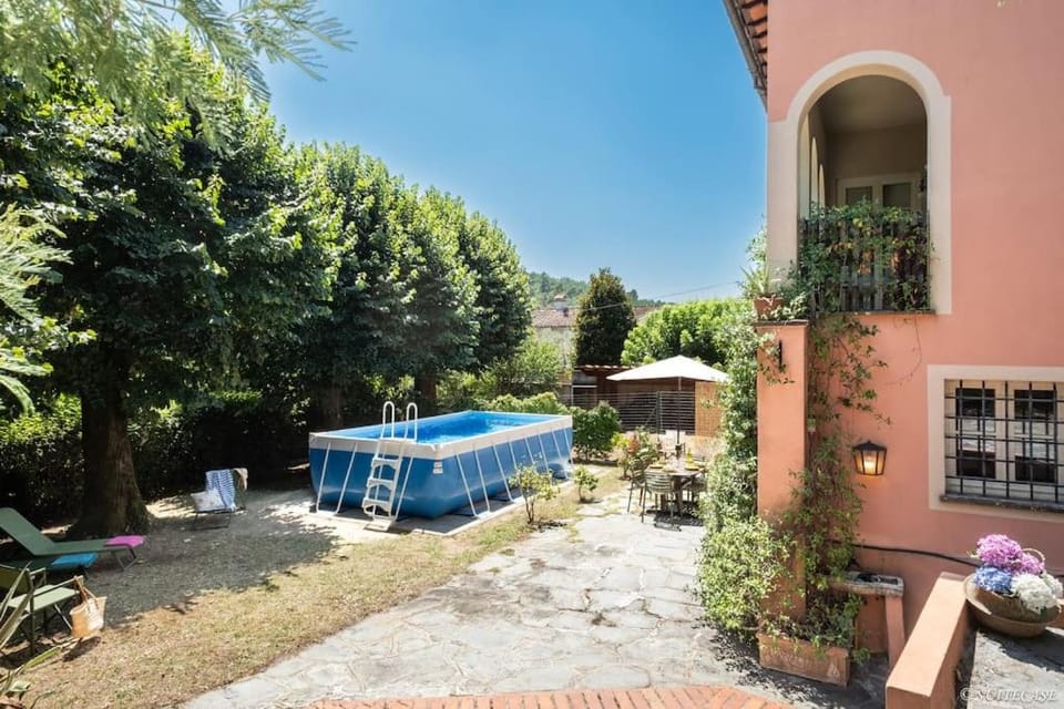 Stunning Villa with Pool and Amazing Garden Villa in Lucca