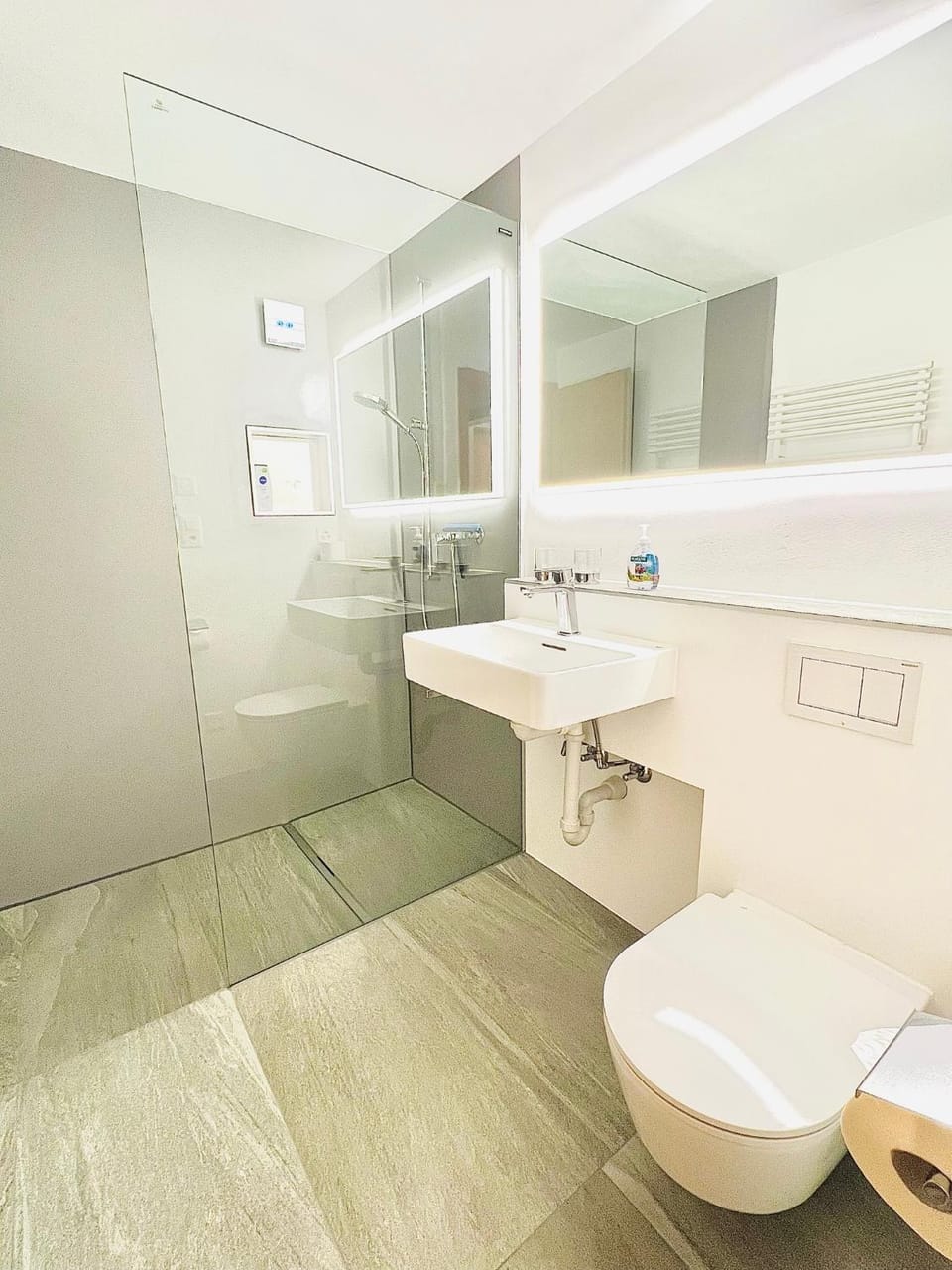 Shower, Toilet, Bathroom