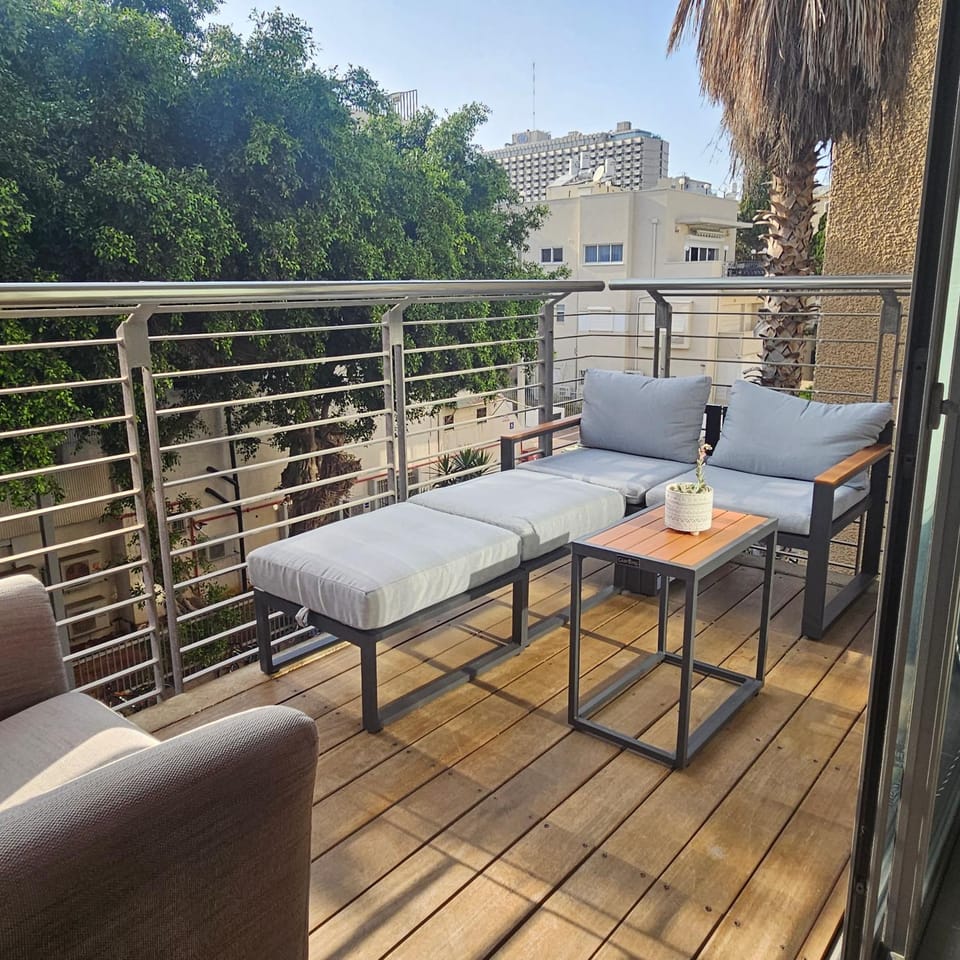 Patio, Day, Balcony/Terrace, Seating area, Quiet street view