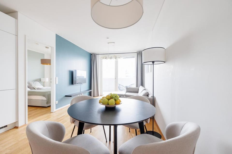 Lovely Apartment in Marina Tower - 10min to City Center Apartment in Vienna