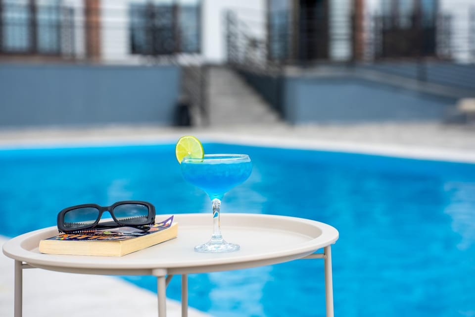 Summer, Swimming pool