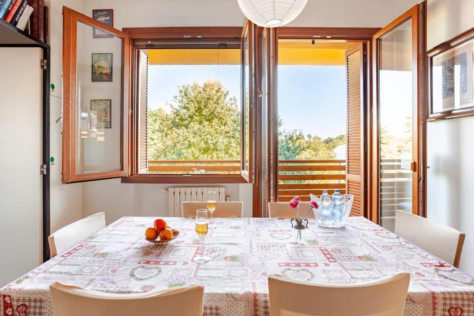 Balcony/Terrace, Dining area, Garden view