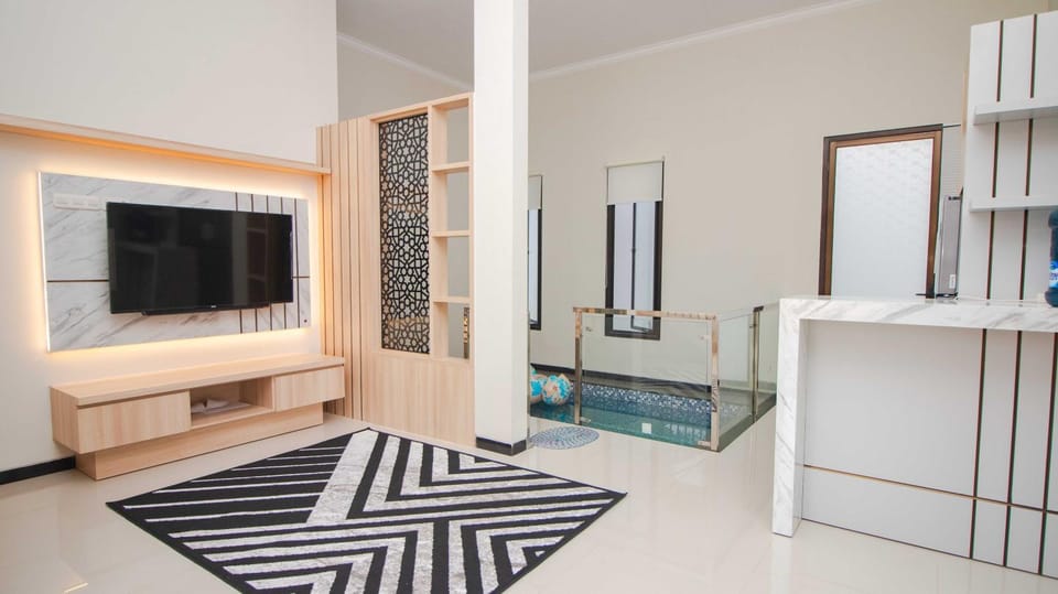 TV and multimedia, Living room