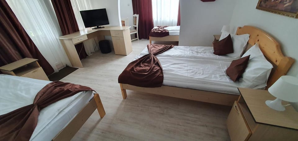 Hotel Dynes Hotel in Eforie Nord