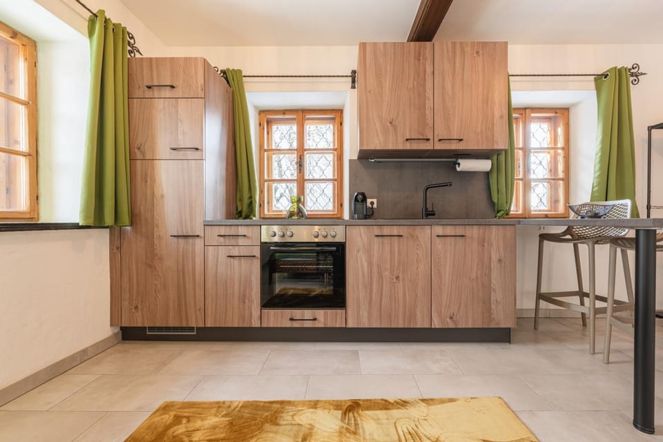 Kitchen or kitchenette, kitchen