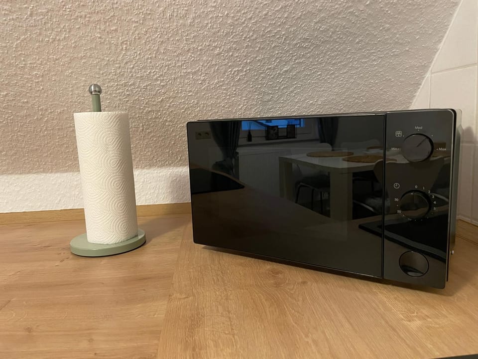 minibar, kitchen