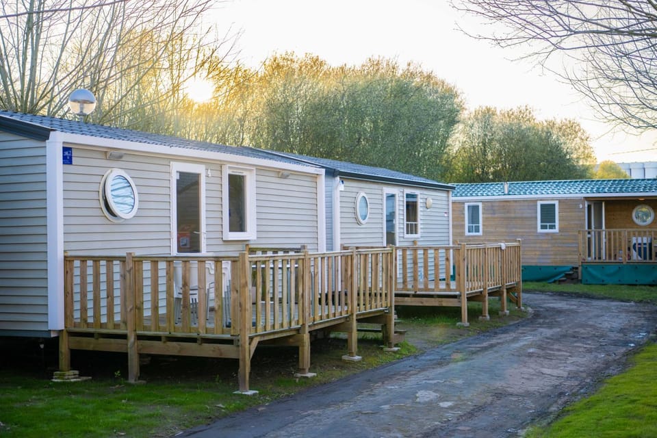 Property building, Spring, Garden view