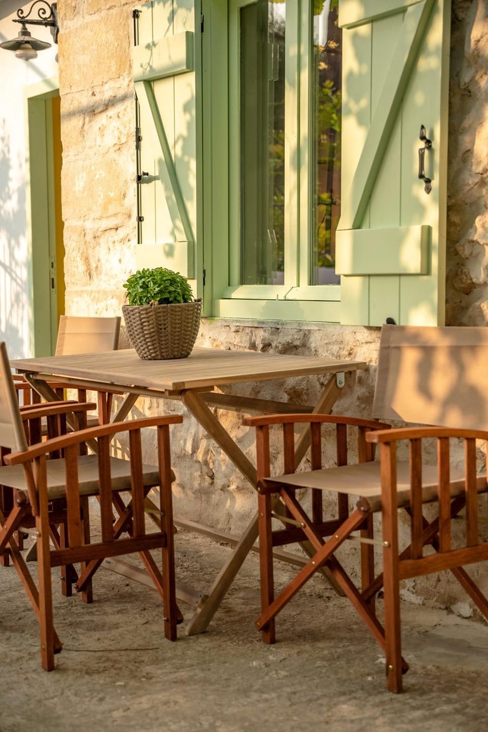 Patio, Day