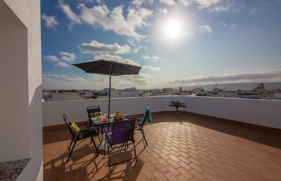 View (from property/room), Balcony/Terrace