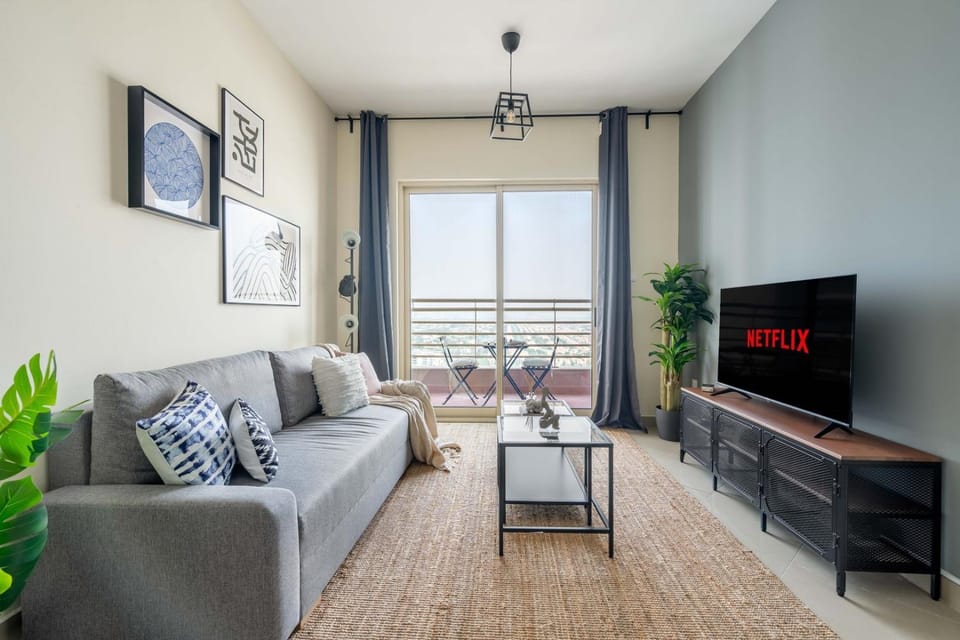 GuestReady - Uptown Views | Icon Tower JLT Apartment in Dubai